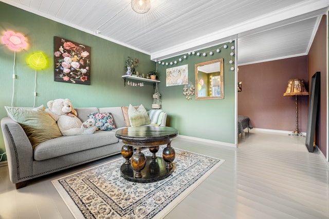 Top 7 Tips for Selecting a Durable Upholstery Fabric