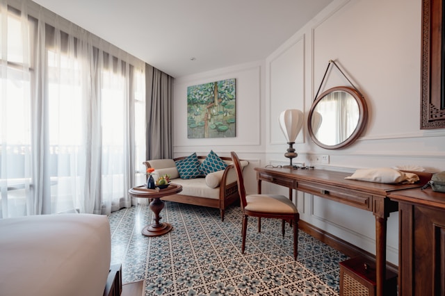 5 Ways to Make a Large Room Feel Cozier